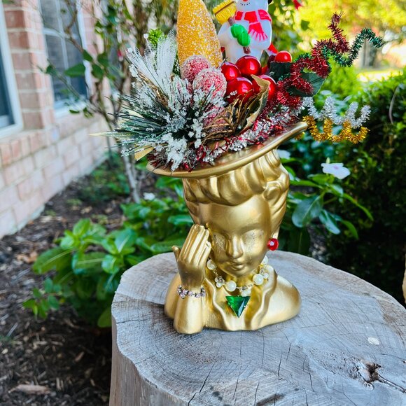 OOAK Kitschy Christmas Head vase made by me! - Picture 6 of 16